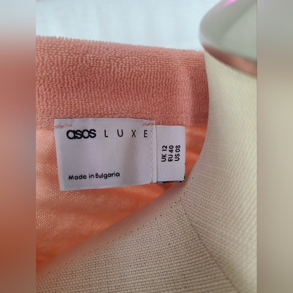 ASOS Luxe zip-through playsuit in towelling in peach- Terry cloth- Size 8 - Picture 6 of 9